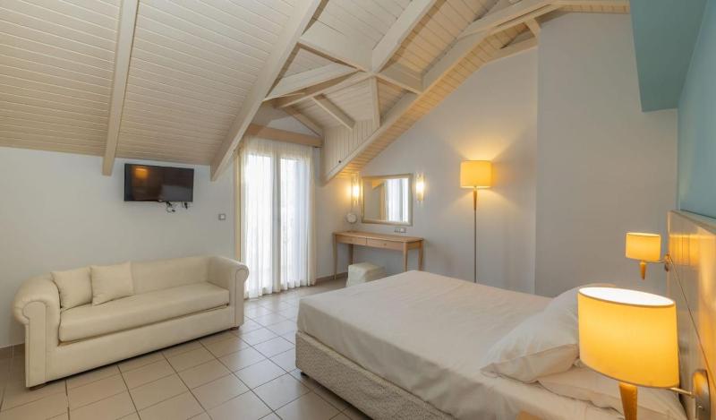 Junior Suite image 4