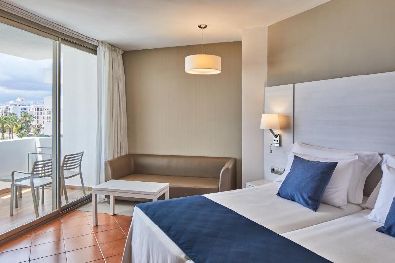 Superior Double Room Sea View with Terrace  image 1