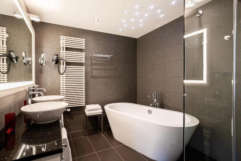 Suite image 2