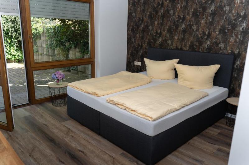 Double Room image 1