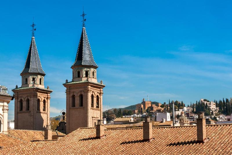 Superior Apartment image 3