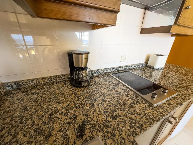 One-Bedroom Apartment image 4