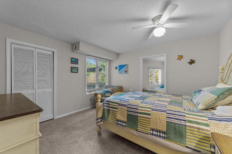 Triple Wave Rider - North End Virginia Beach - Close to beach access - image 33