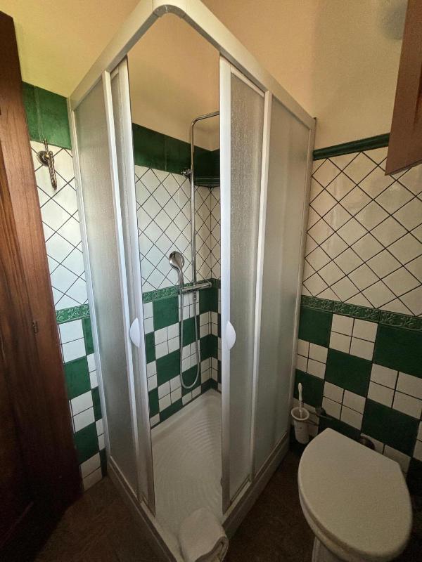 Double Room image 3