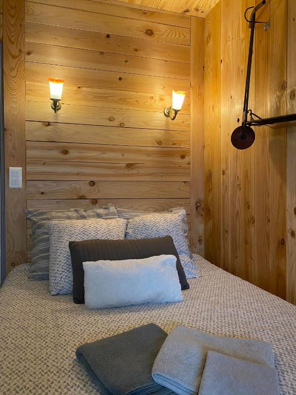 Studio Apartment image 1
