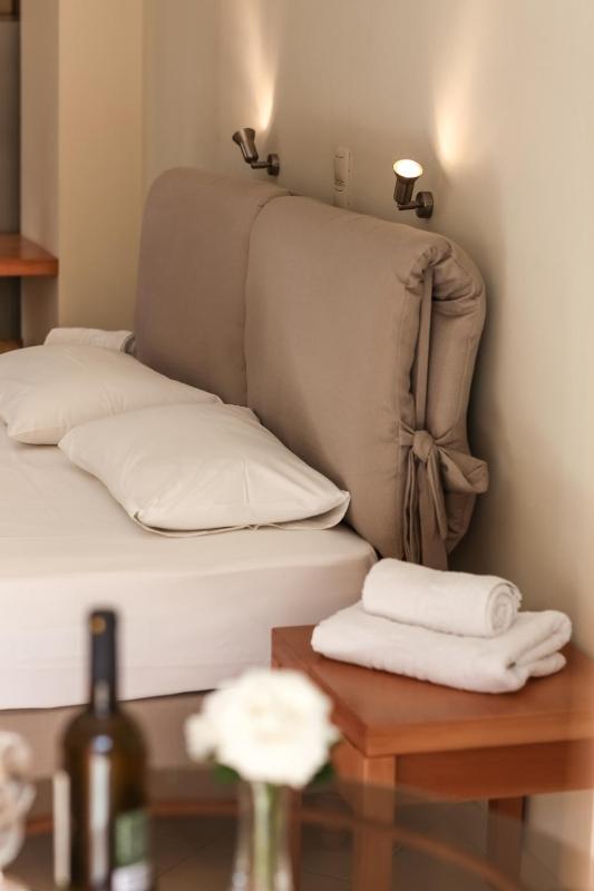 One-Bedroom House image 4