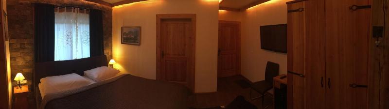 Double Room image 2
