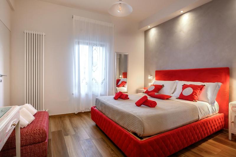 Lady Camollia Apartment - image 41