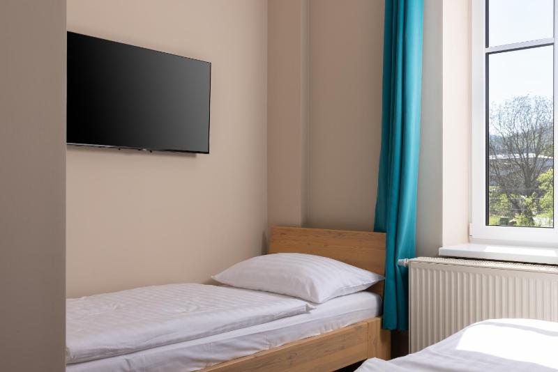 Double or Twin Room with Extra Bed image 3