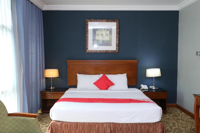 Executive Suite image 1