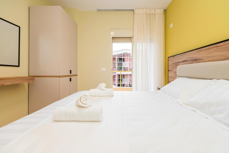 ApartHotel EDA - image 14