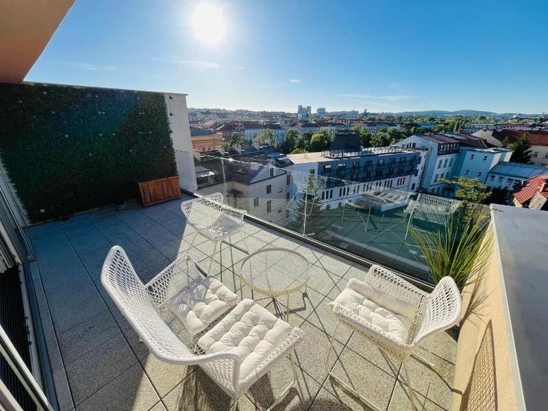 Brno City Center Apartment with parking and a big terrace - image 21