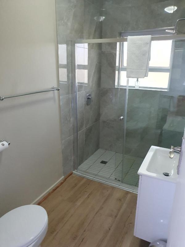 Bayswater Lodge - image 14