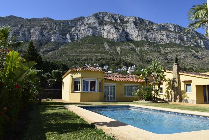Anacasa Villa Montgo Perelloner CH4316 - image 6