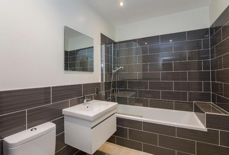 Two-Bedroom Apartment image 4