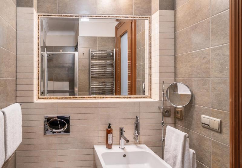 Studio Apartment image 4