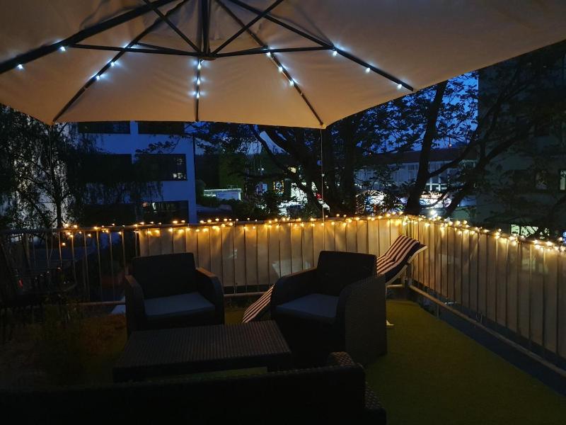 Double Room with Terrace image 3