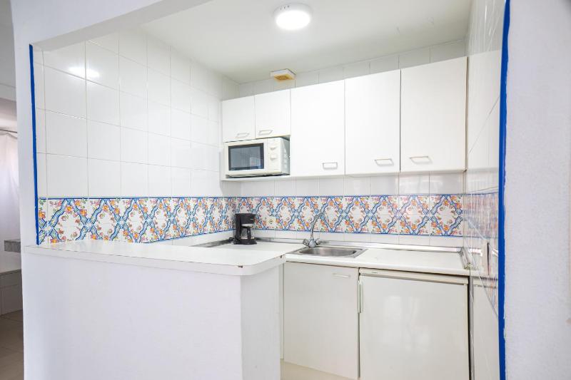Apartamentos El Velero - image 7