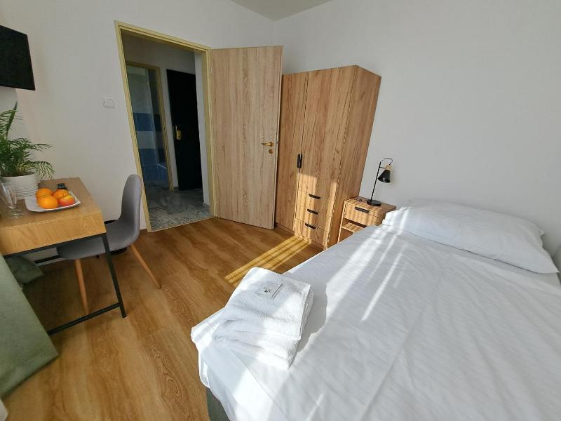 Comfort Single Room image 2