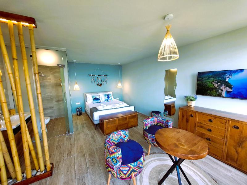 DOLPHIN BAY BOUTIQUE COMPLEX Sozopol - image 3