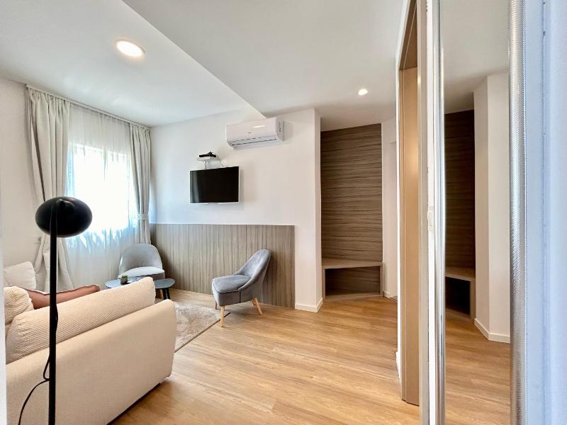 Apartment - Ground Floor image 4