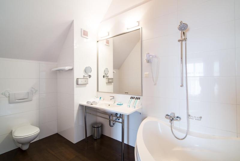 Presidential Suite image 3