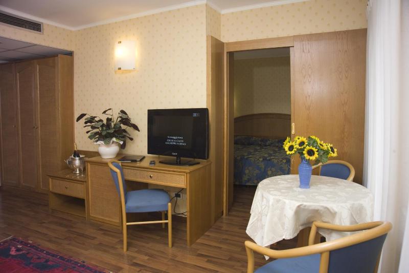 Hotel Metropole - image 25