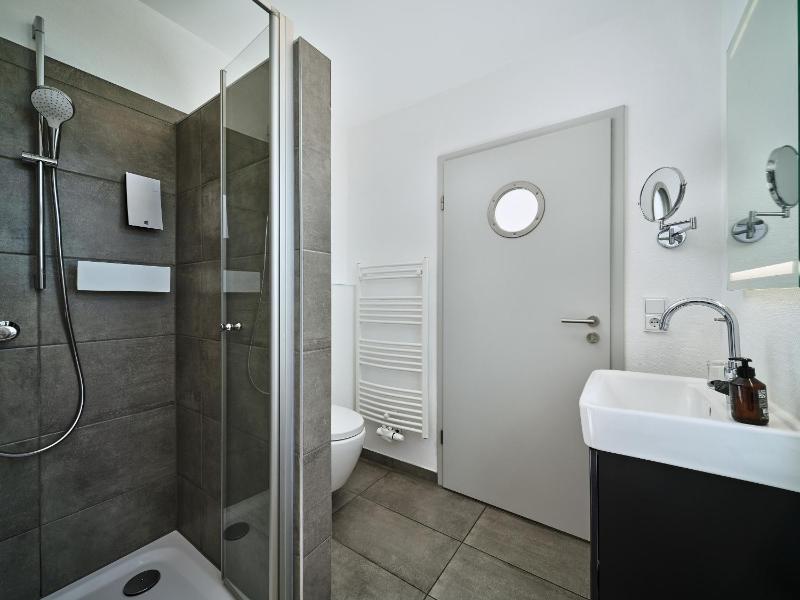 Double Room image 1