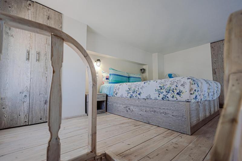 Studio Apartment image 4