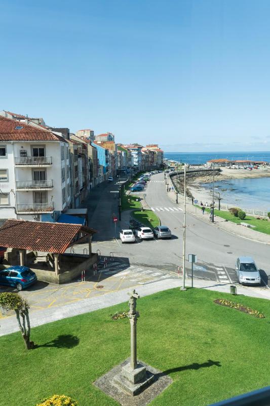 Double Room with Sea View image 2