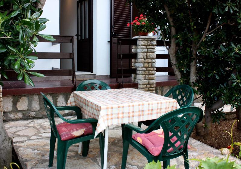Apartments Jelica - image 7