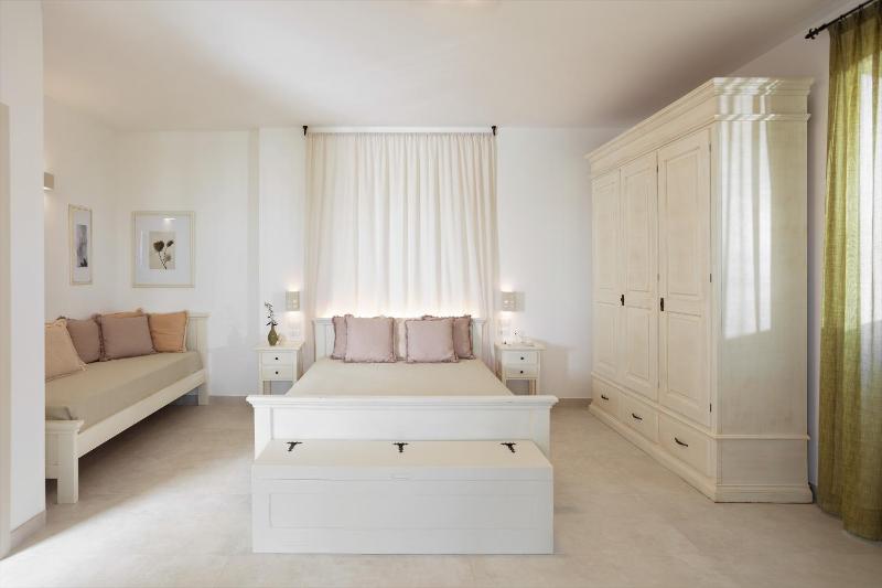 Premium Double Room image 1