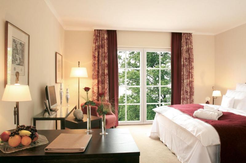 Double Room Vital image 3
