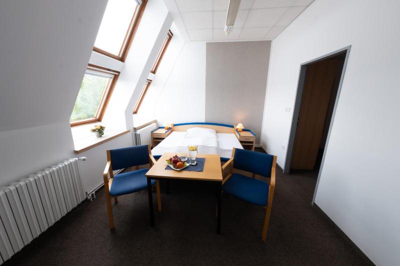 Standard Double Room image 1