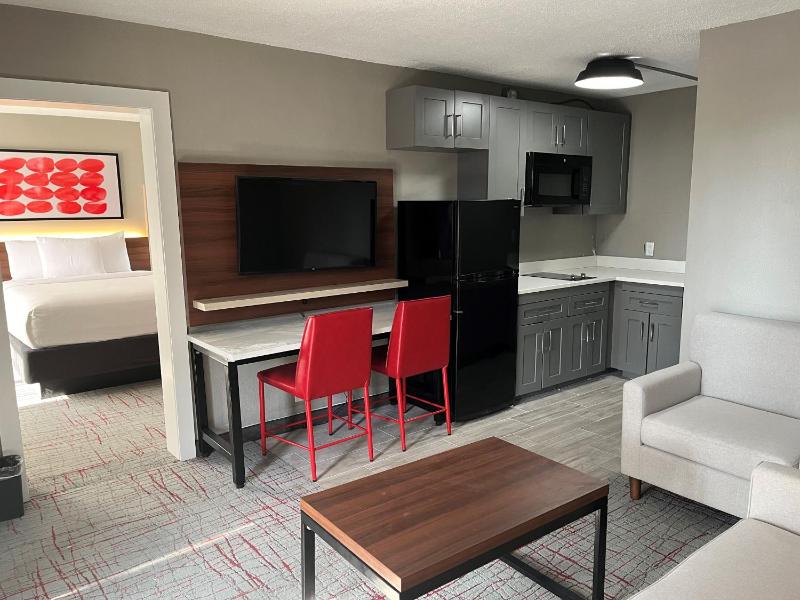 Haven Suite with Two Queen Beds - Non-Smoking image 2