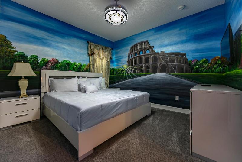 Orlando Best Secret 2025 Large Luxury Vacation Home - image 12