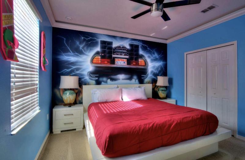 Dream Bowling Villa 14BR Heated Pool & Theater - image 9