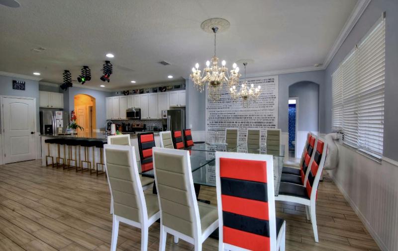 Dream Bowling Villa 14BR Heated Pool & Theater - image 33
