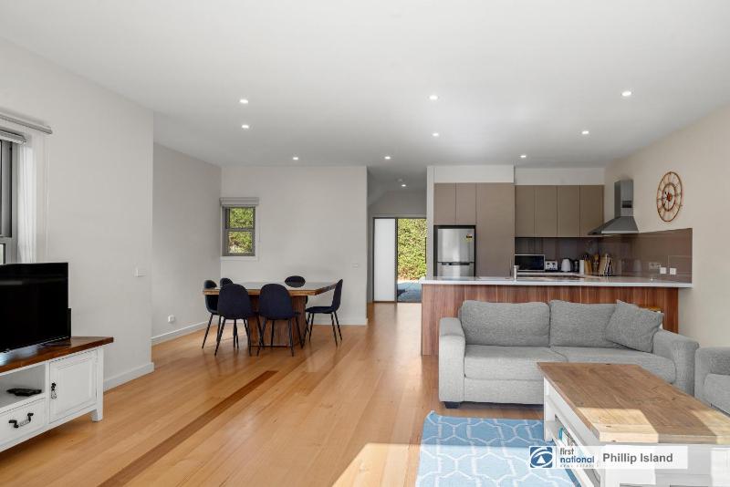 4-6 Broughton Ave Cowes - image 4