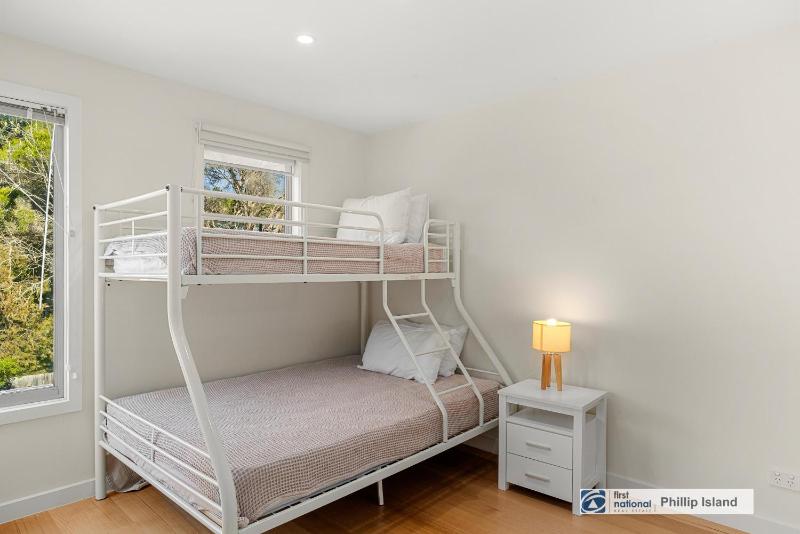 4-6 Broughton Ave Cowes - image 6