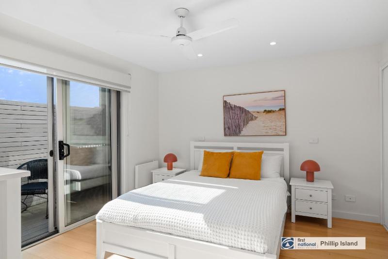 5-6 Broughton Ave Cowes - image 11