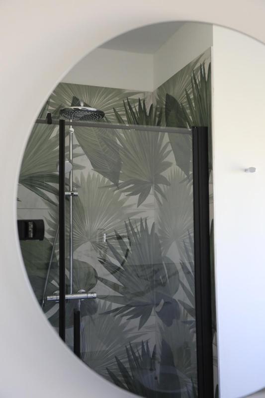 Double Room with Private Bathroom image 2
