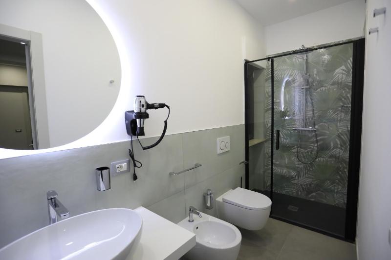Apartment image 3