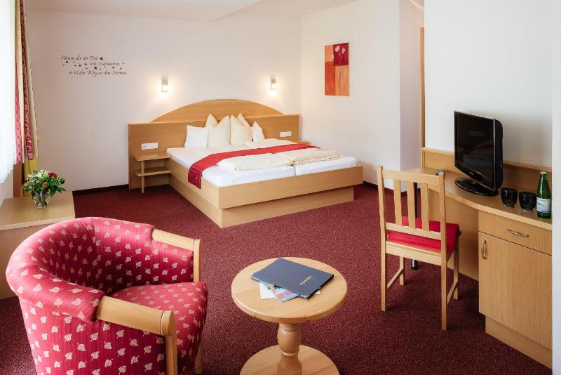 Two-Bedroom Suite image 1