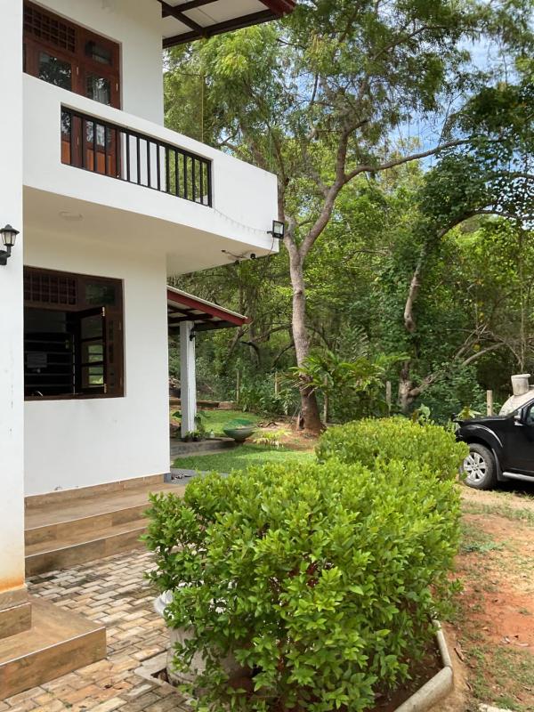 Villa Rukaththana UNAKURUWA - image 23