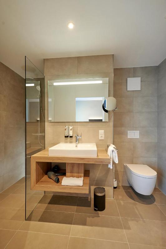 Superior Double Room image 2