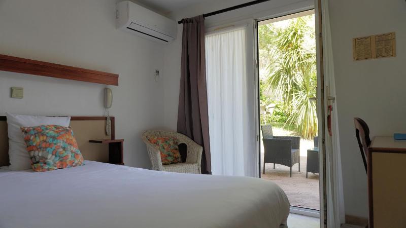 Double Room image 1