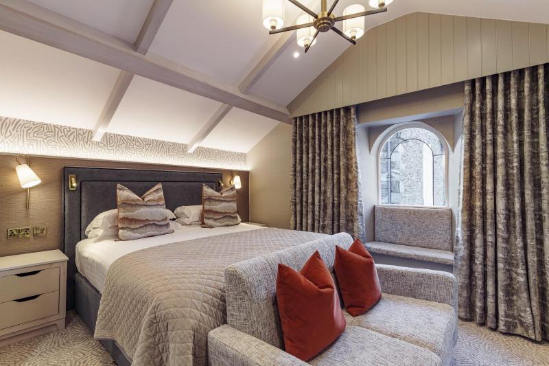 Superior Double Room image 4