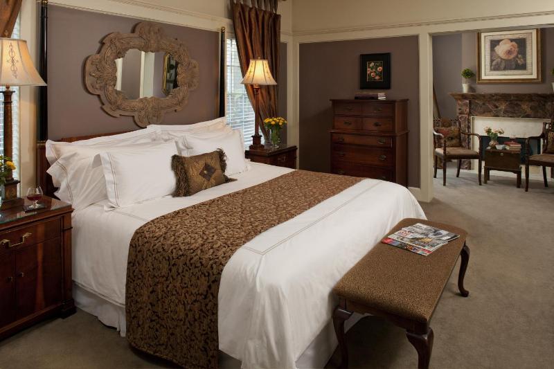 King Suite image 4