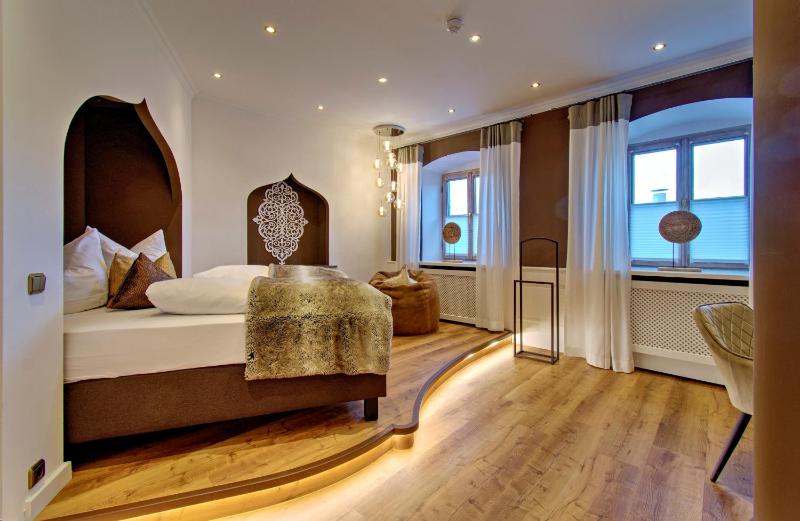 Suite image 3